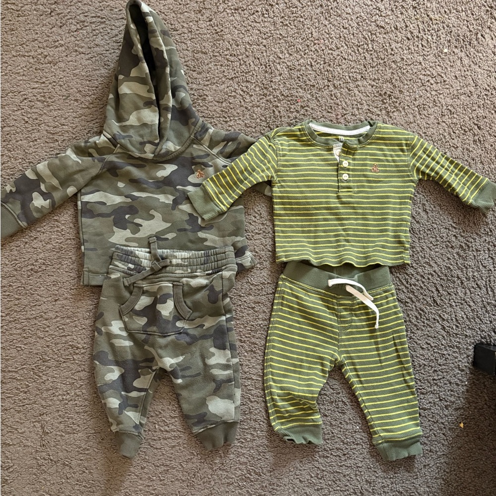 Baby Gap 6m-12m Green Camouflage and Striped Baby Outfit Set
